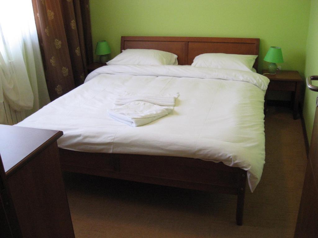 Hotel Vila Sunce Stara Pazova Habitación foto