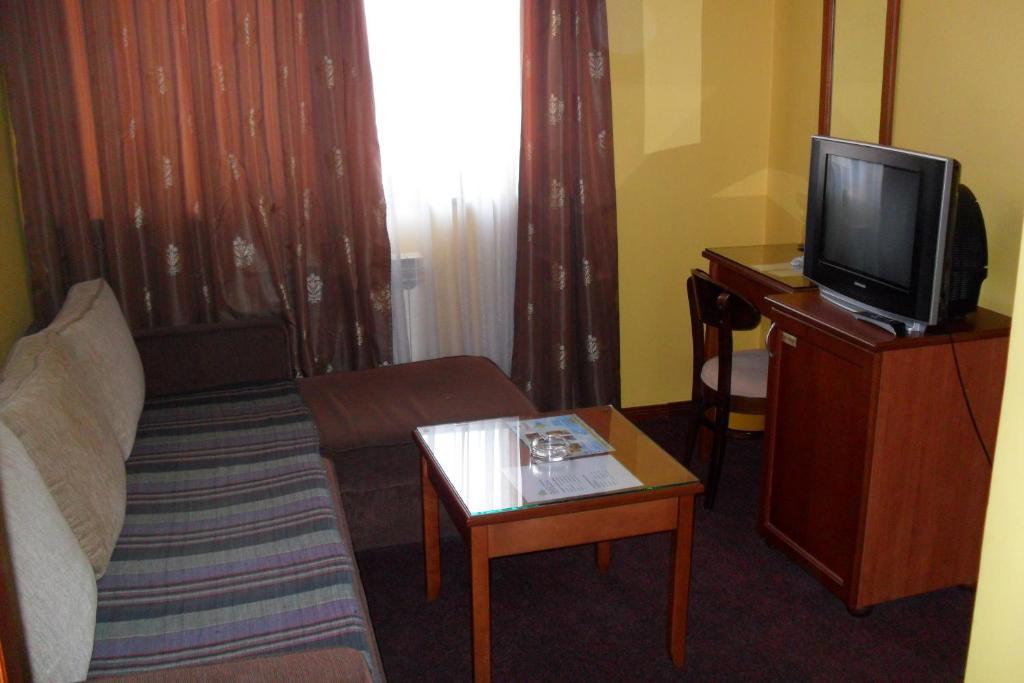 Hotel Vila Sunce Stara Pazova Habitación foto