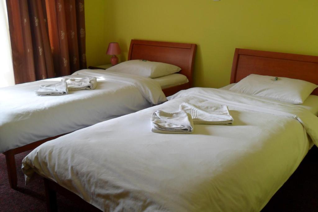 Hotel Vila Sunce Stara Pazova Habitación foto